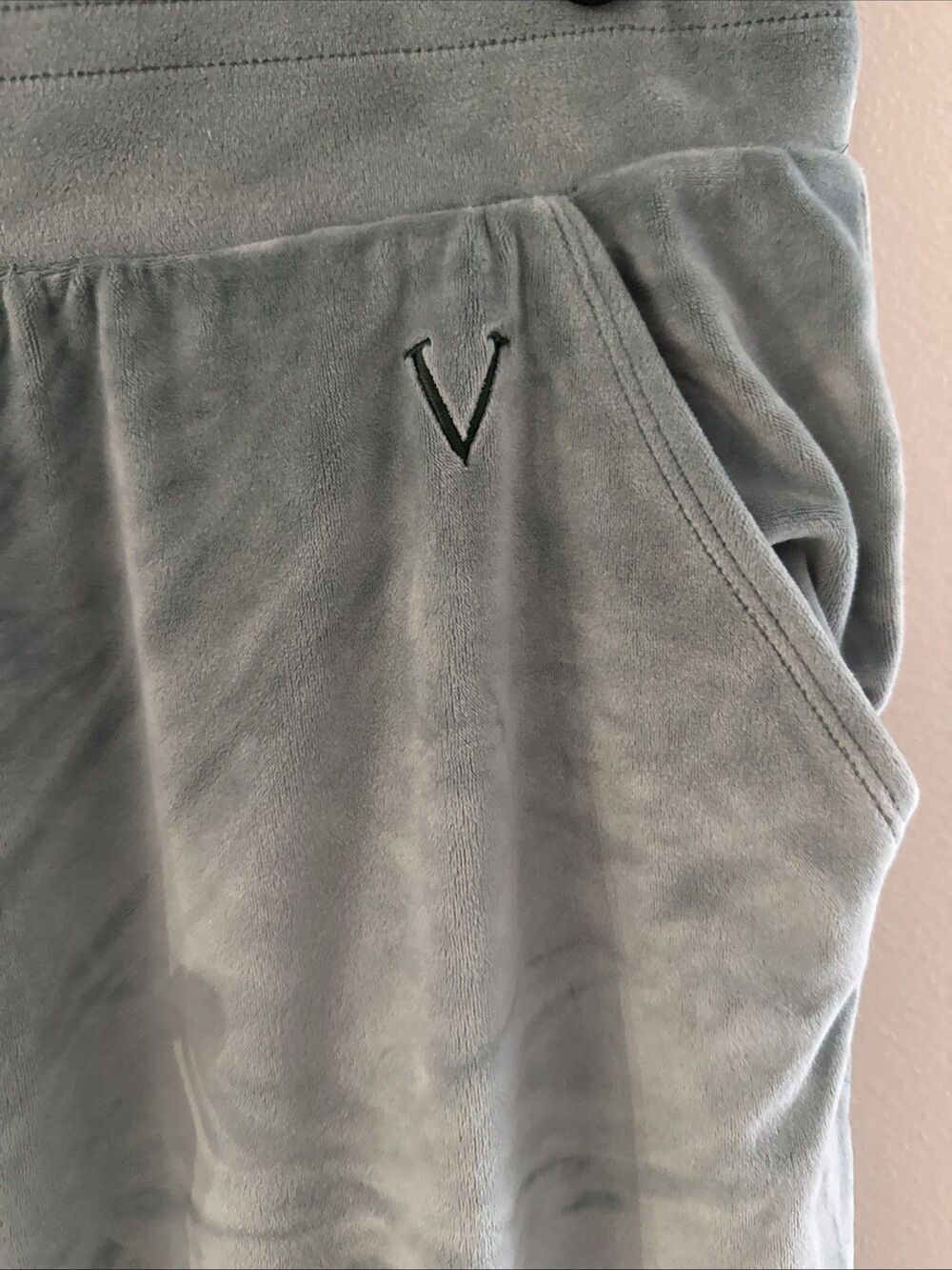 Victoria's Secret Green Velvet Joggers with Pockets - XL - Picture 2 of 4